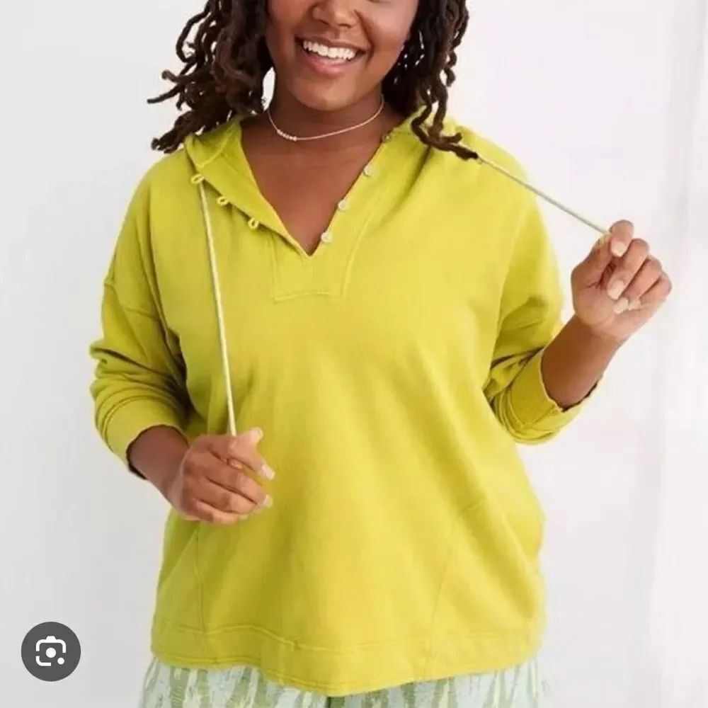 Aerie Beach Weekend Hoodie Yellow Sweatshirt Women’s XS